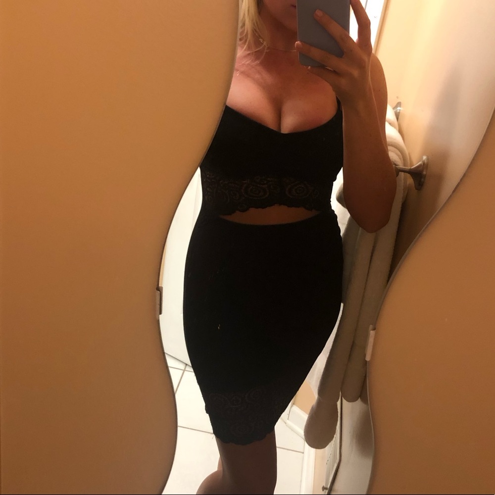 Black midi dress!